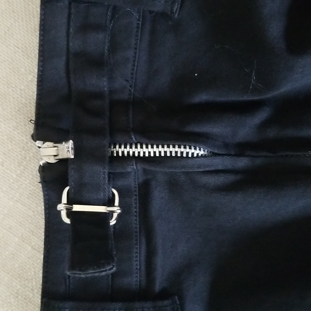 Tripp buckle backed skirt - Picture 4 of 6